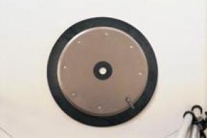 Rubber-edged follower plate for 120 lb drum  1-1/4 inch center diameter